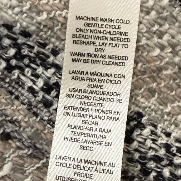 Chico’s Size 1 Knit Coatigan Cardigan Sweater Coatigan Stripe Long Relaxed Boho - Picture 9 of 9